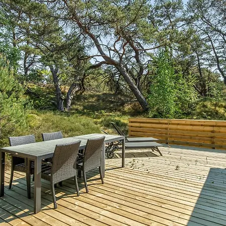 Feriehus Gorgeous In Nexo With Wifi Vester Somarken