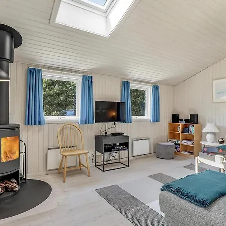 Feriehus Gorgeous In Nexo With Wifi *